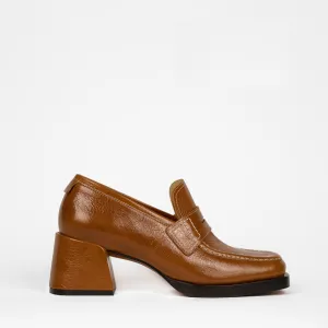 Kitty Loafer Tan Patent